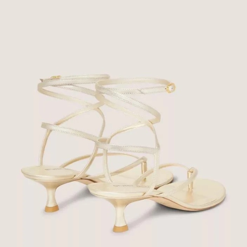 Stuart Weitzman Cabo II Sandal in light gold - Picture 2 of 8